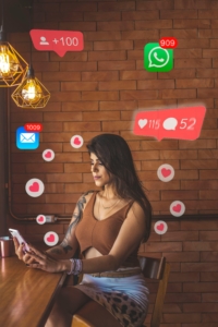 Instagram Reels vs TikTok